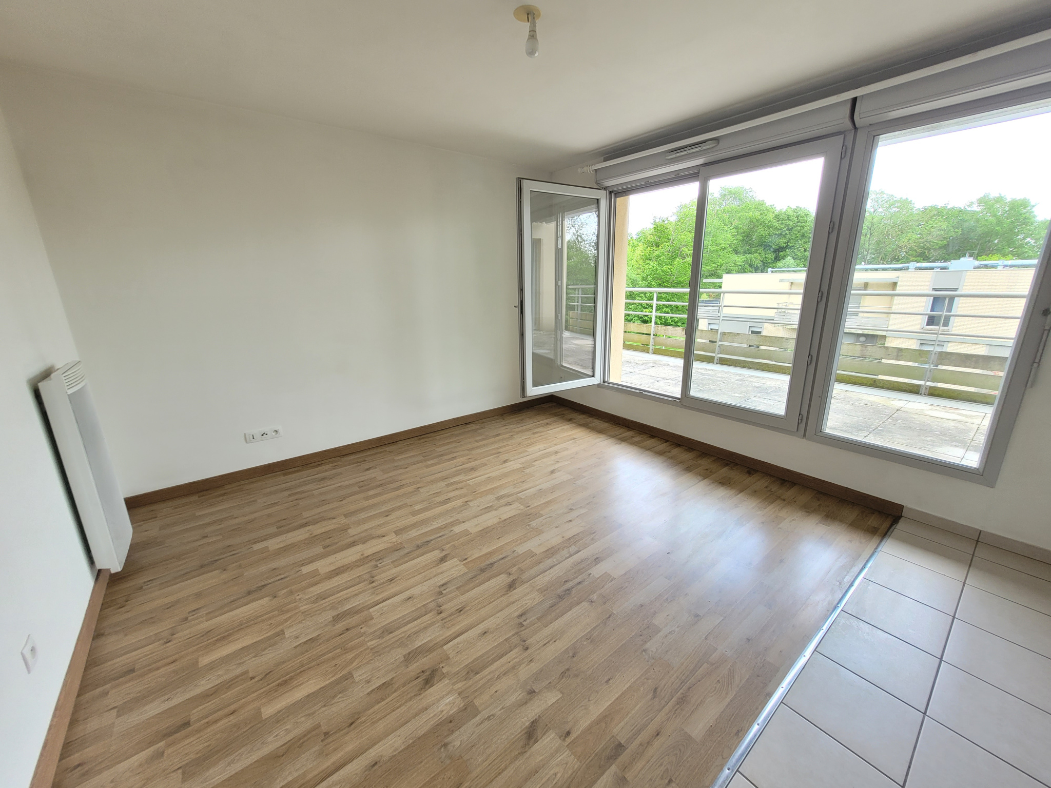 Immo80 – L'immobilier à Amiens et dans la Somme-T2 AVEC GARAGE ET TERRASSE AMIENS