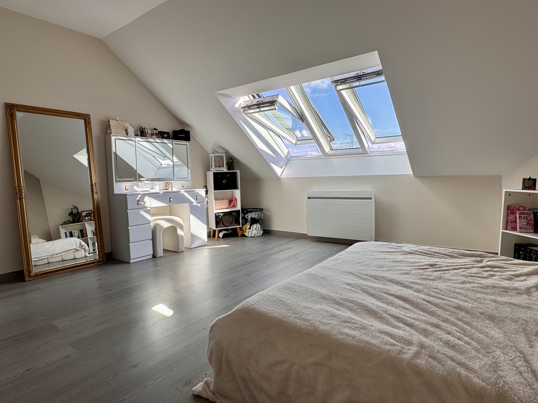 Immo80 – L'immobilier à Amiens et dans la Somme-SAVEUSE – Maison 200m2 – 4 chbs – Sous-sol complet – Jardin & Piscine