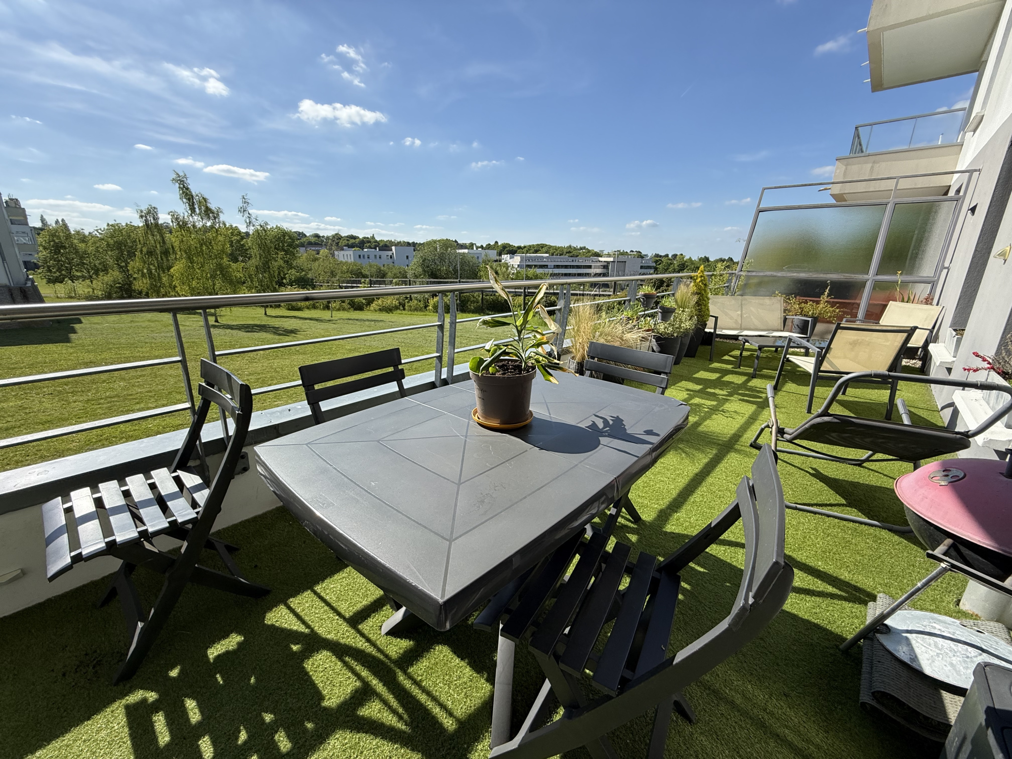 Immo80 – L'immobilier à Amiens et dans la Somme-EXCLU APPARTEMENT T3 -GRANDE TERRASSE- AMIENS SUD VALLÉE DES VIGNES-PARKING