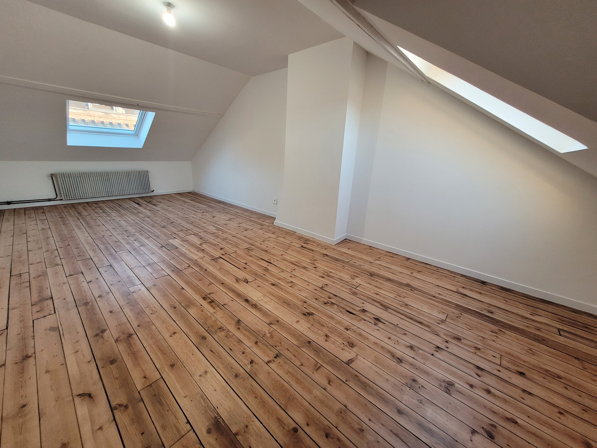 Immo80 – L'immobilier à Amiens et dans la Somme-MAISON T4 AVEC COUR STE ANNE AMIENS