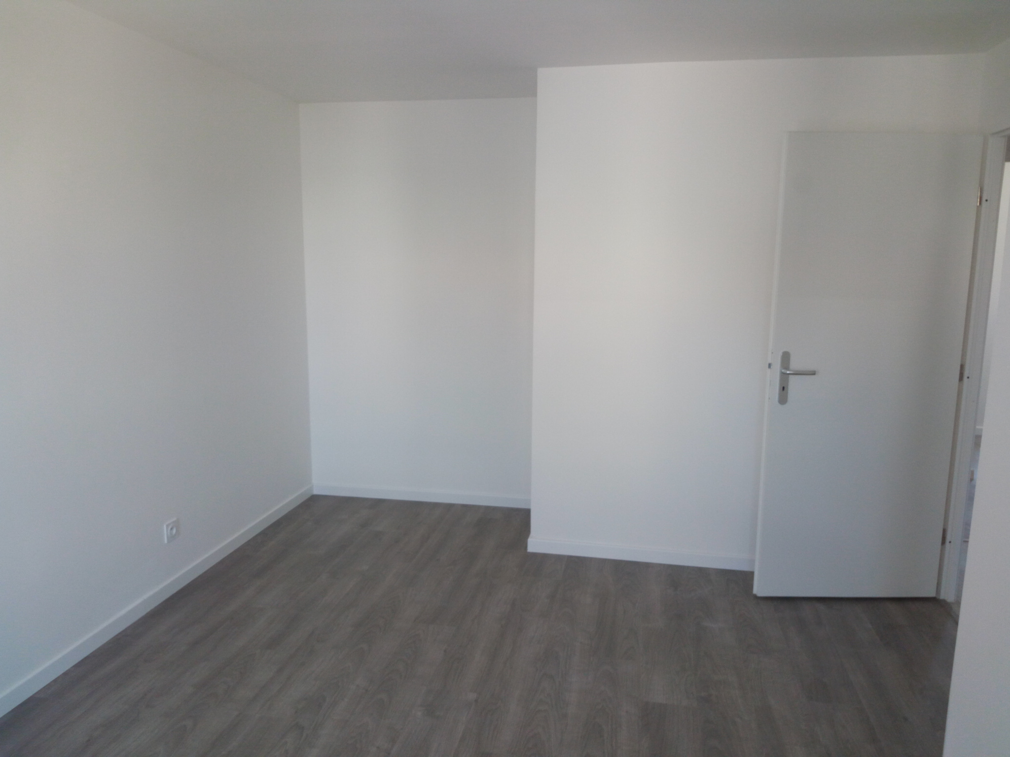 Immo80 – L'immobilier à Amiens et dans la Somme-TYPE 3 AVEC PARKING AMIENS SUD – PAUL CLAUDEL