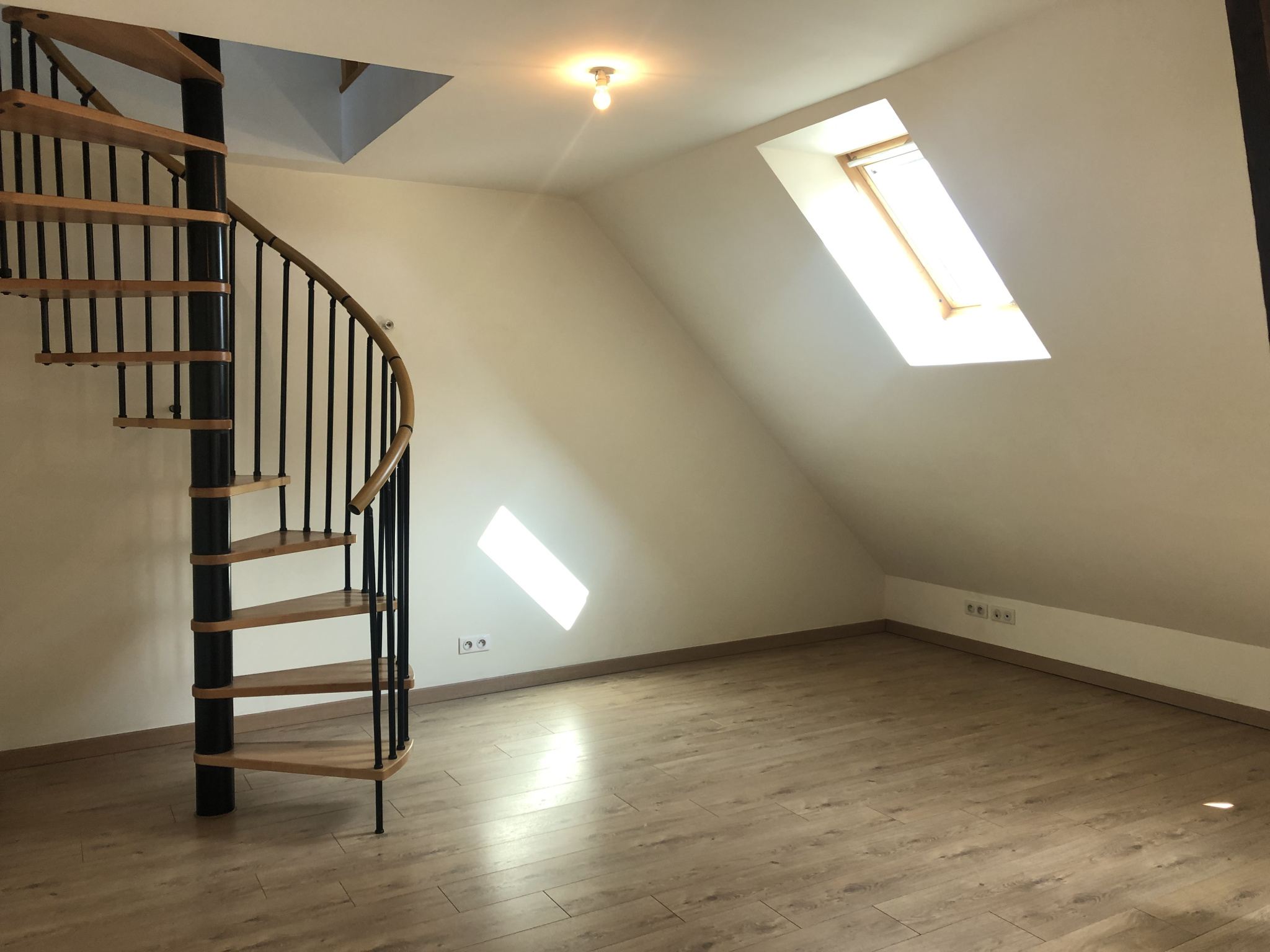 Immo80 – L'immobilier à Amiens et dans la Somme-TYPE 3 DUPLEX CENTRE VILLE AMIENS