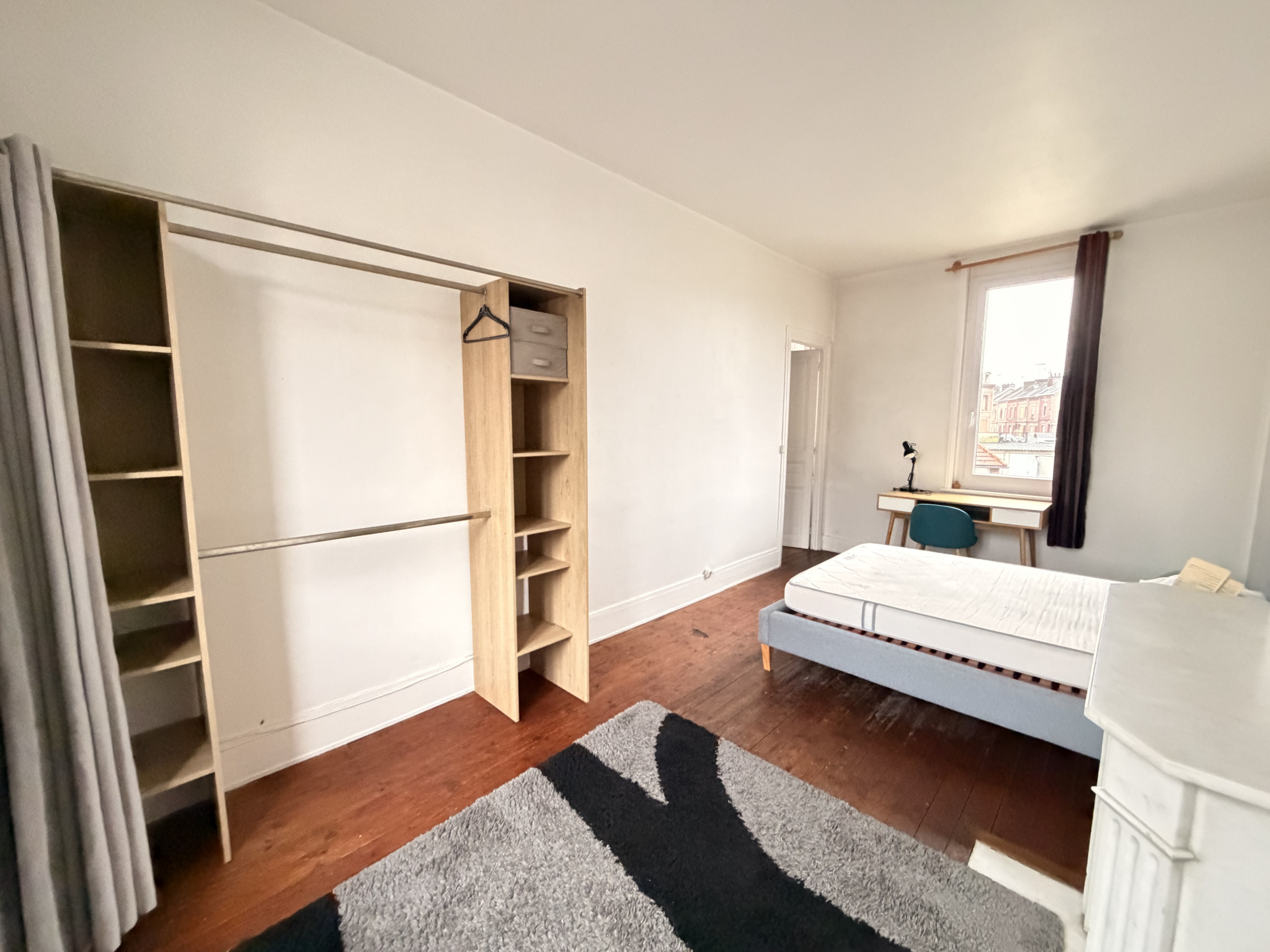 Immo80 – L'immobilier à Amiens et dans la Somme-TRIPLEX T4 87M2 ENTIEREMENT MEUBLE