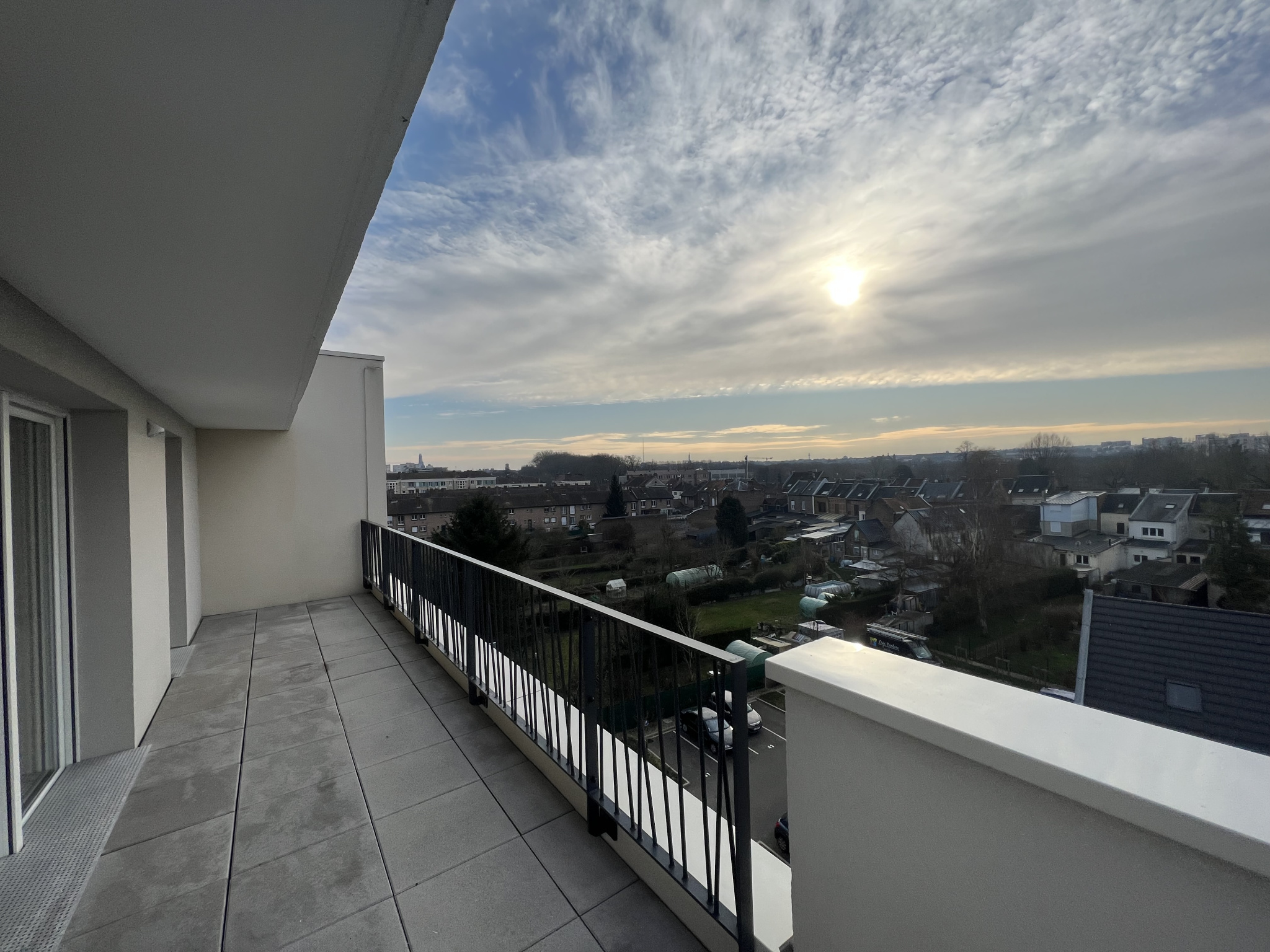 Immo80 – L'immobilier à Amiens et dans la Somme-T4 AVEC TERRASSE ET PARKINGS AMIENS