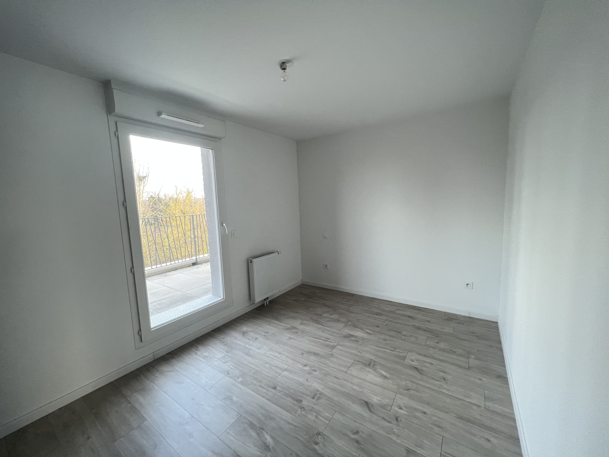 Immo80 – L'immobilier à Amiens et dans la Somme-T4 AVEC TERRASSE ET PARKINGS AMIENS