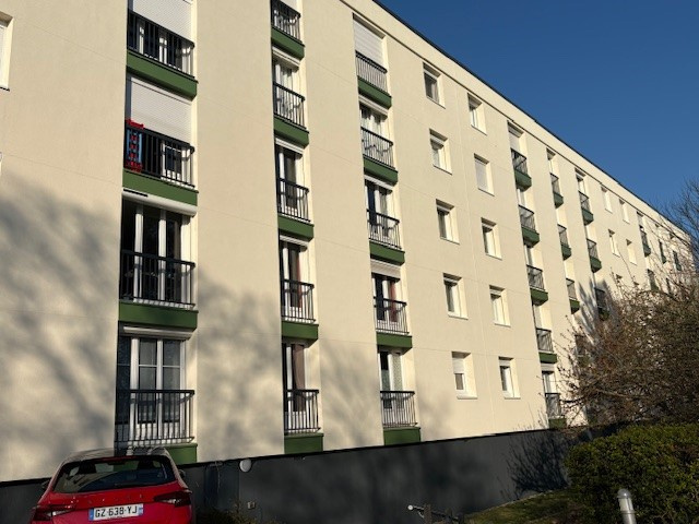 Immo80 – L'immobilier à Amiens et dans la Somme-Amiens Sud, en retrait de la rue Saint Fuscien,