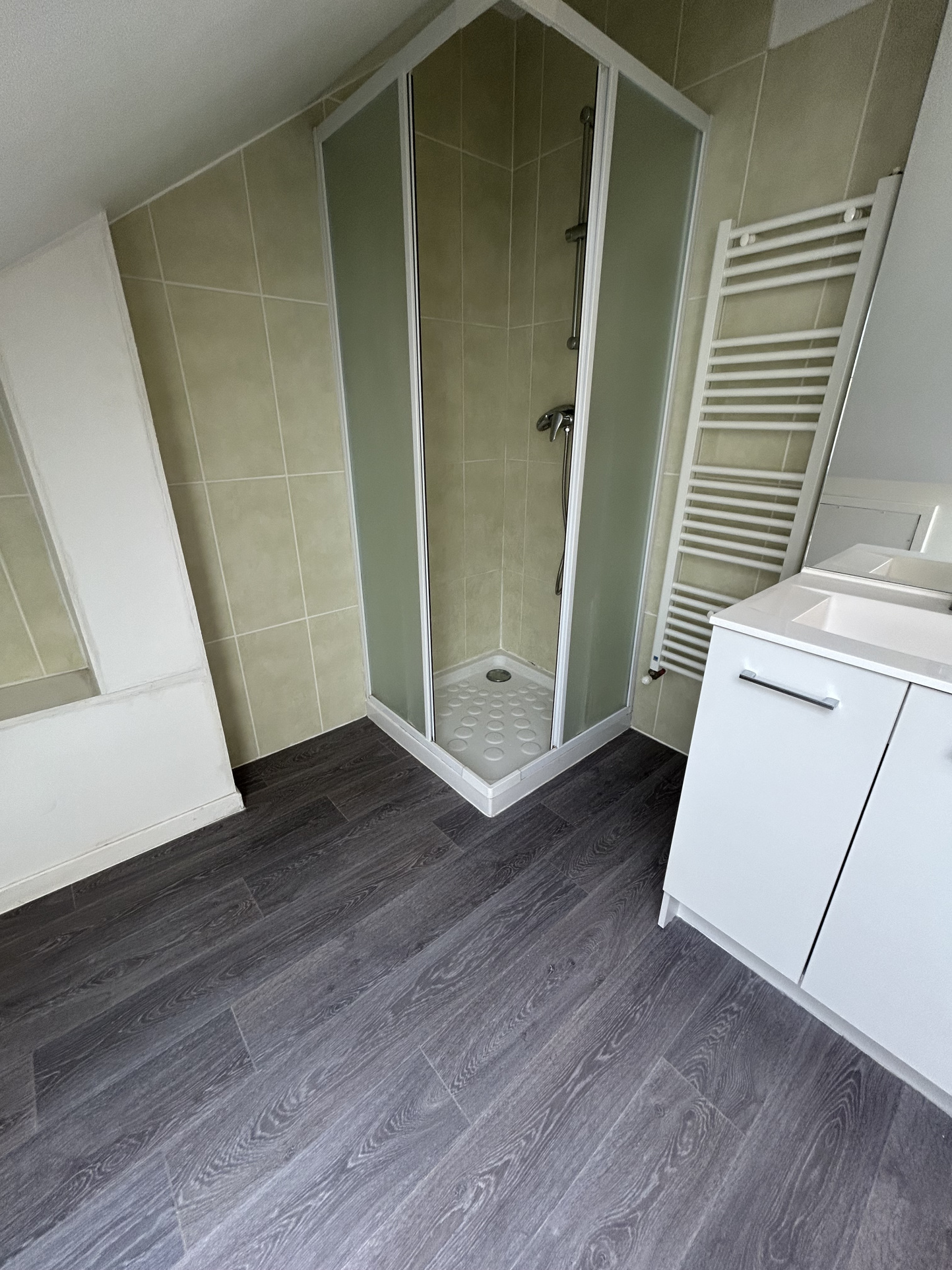 Immo80 – L'immobilier à Amiens et dans la Somme-TYPE 2 AVEC PARKING PROCHE GARE – AMIENS