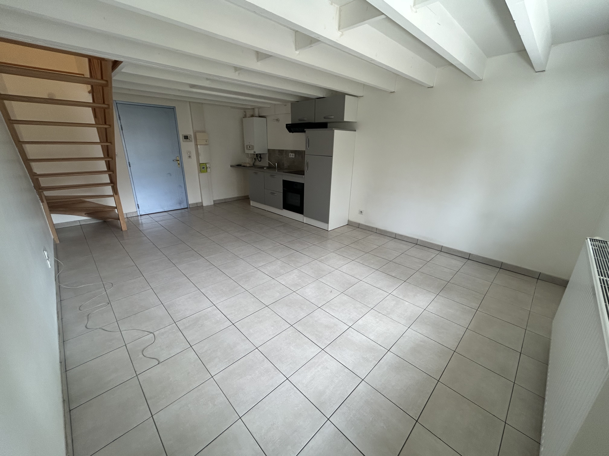 Immo80 – L'immobilier à Amiens et dans la Somme-TYPE 2 AVEC PARKING PROCHE GARE – AMIENS