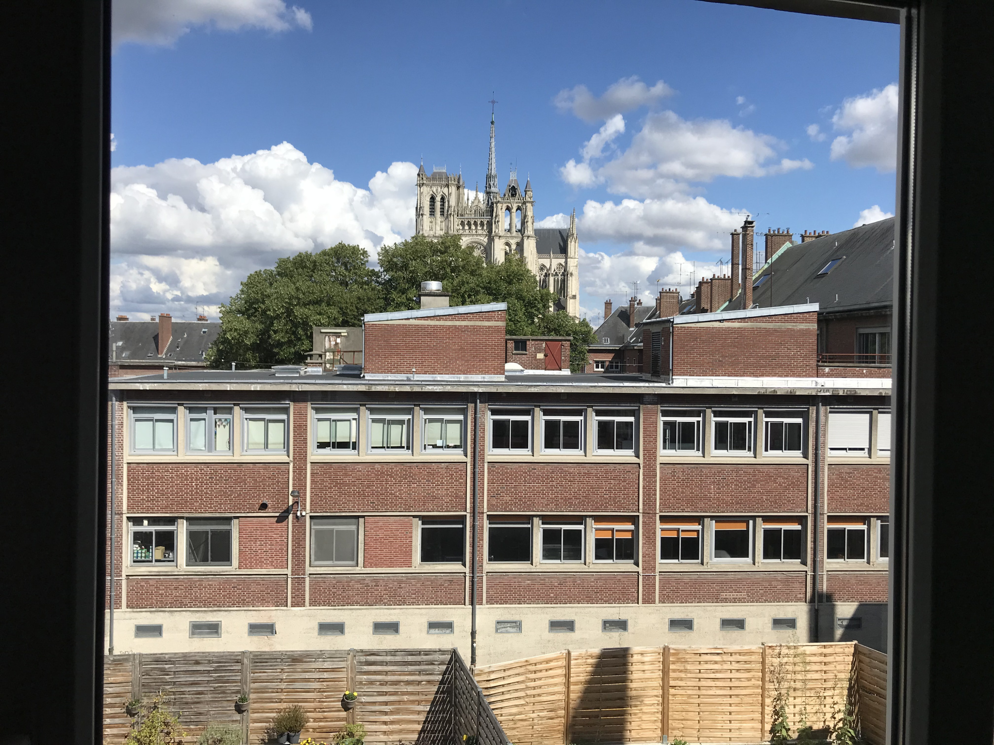 Immo80 – L'immobilier à Amiens et dans la Somme-T2 MEUBLE – CENTRE-VILLE