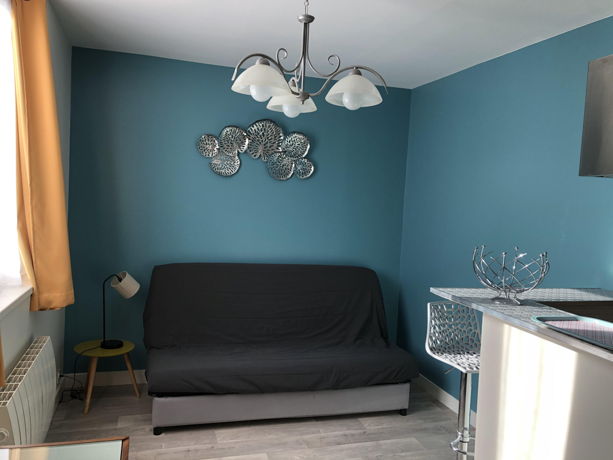 Immo80 – L'immobilier à Amiens et dans la Somme-T2 MEUBLÉ AVEC PARKING – AMIENS